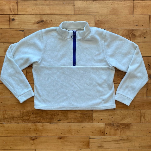 Citizen Vintage Tops - 🤍 Cute Women's White Quarter-Zip Fleece Pullover - Size Medium